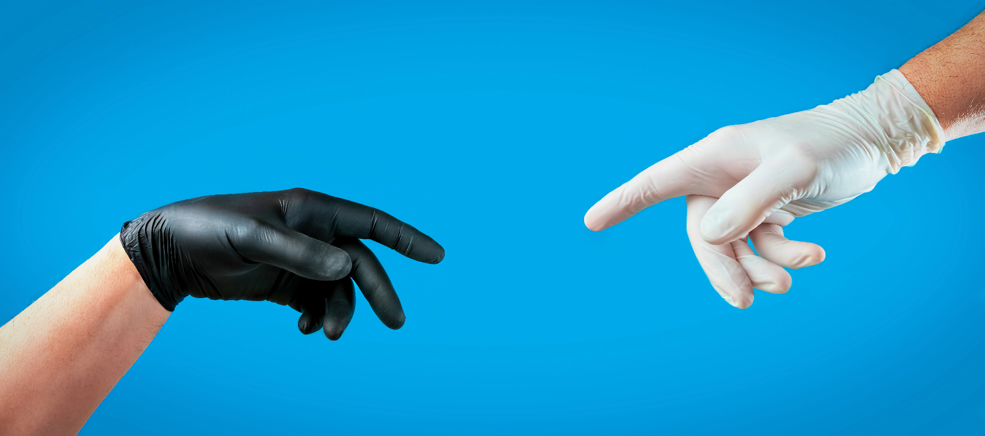 Sčasoma sem razumela, zakaj so rokavice za enkratno uporabo tako pomembne.